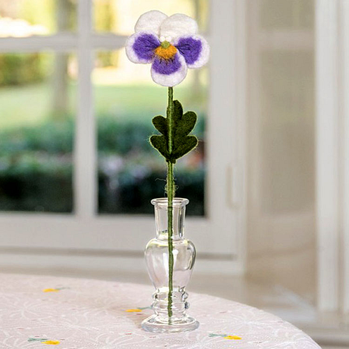 Bloem Wolvilt - Viooltje Wit-Lila - Handmade-Fairtrade - Homedeco - 30cm