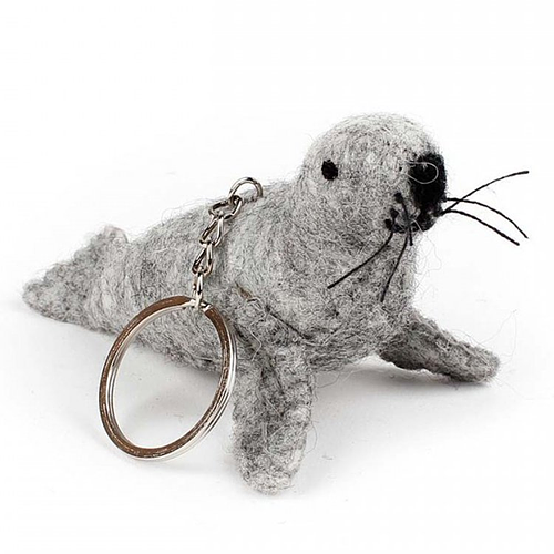 Sleutelhanger vilt zeehond lichtgrijs - 11x4cm