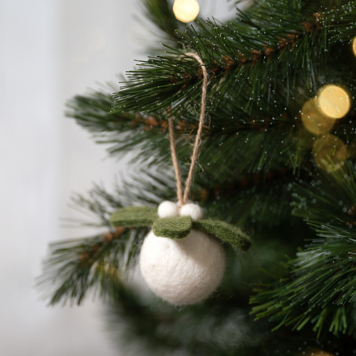 Kerstbal Vilt - Mistletoe Small 3D - Groen/Wit - 5cm - Rond - Fairtrade