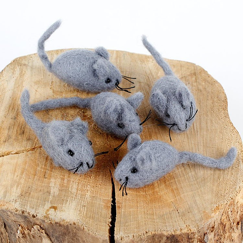 Vilten muisjes grijs - set van 5 stuks - 4cm