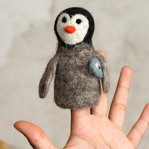 Vingerpoppetje Wolvilt - Pinguin 3D Zwart/Grijs/Wit - Handmade&Fairmade - 9cm