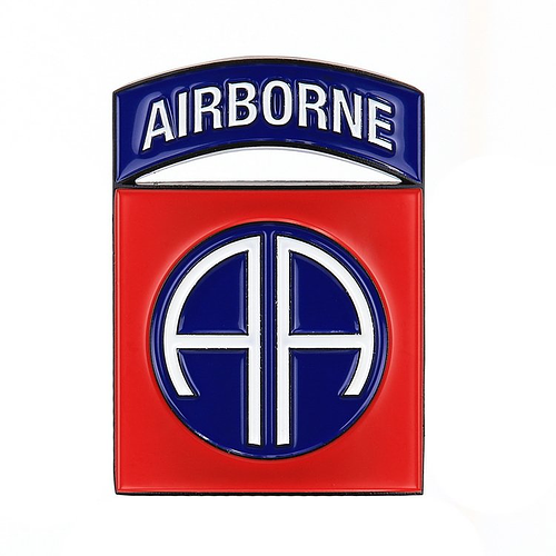 Metalen logo/schildje 101st Airborne Division - 8,5x6 cm