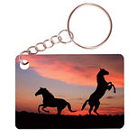 Sleutelhanger 6x4cm - Horses Sunset - Steigerend Paard