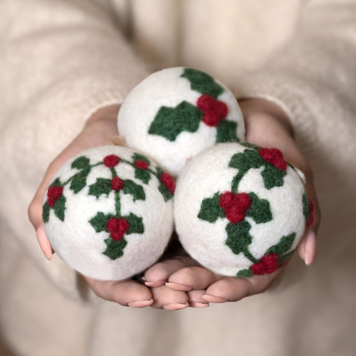 Kerstballen Vilt - Hulst / Holly Berry - 8cm - Set van 3 - Rond - Wit/Groen/Rood - Fairtrade