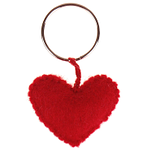 Vilten sleutelhanger rood hartje - 4,5x3,5cm