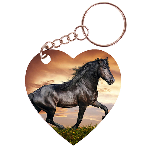 Sleutelhanger hartje 5x5cm - Zwart paard - Fries Paard op bruine achtergrond