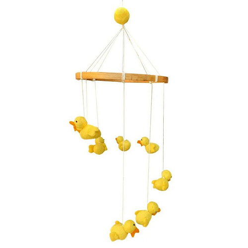 Houten Mobiele met Gele Eendjes van Vilt