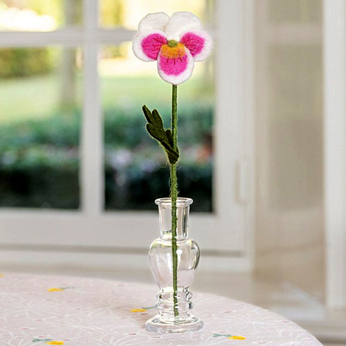 Bloem Wolvilt - Viooltje Wit-Roze - Handmade-Fairtrade - Homedeco - 30cm