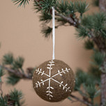 Kerstbal Vilt - Gingerbread Large - Sneeuwvlok - 8cm - Karamelbruin/Wit - Rond - Fairtrade