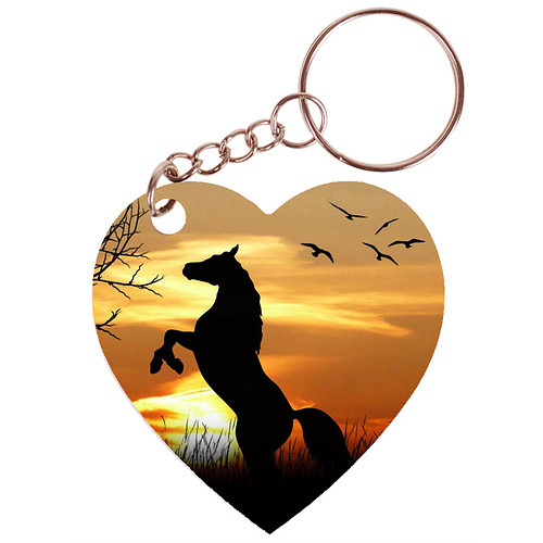 Sleutelhanger hartje 5x5cm - Paard Steigerend in Bos Sunset