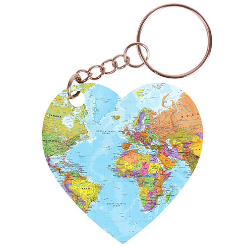 Sleutelhanger hartje 5x5cm - Wereldkaart Gekleurd