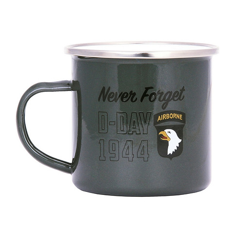 Emaille beker leger groen - D-Day 1944/airborne