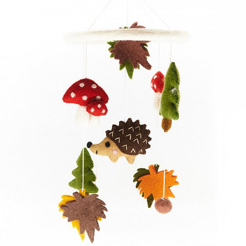Vilten Mobiele met Egel in Herfstbos en Paddenstoelen - Babykameraccessoire - Jaartafel Decoratie