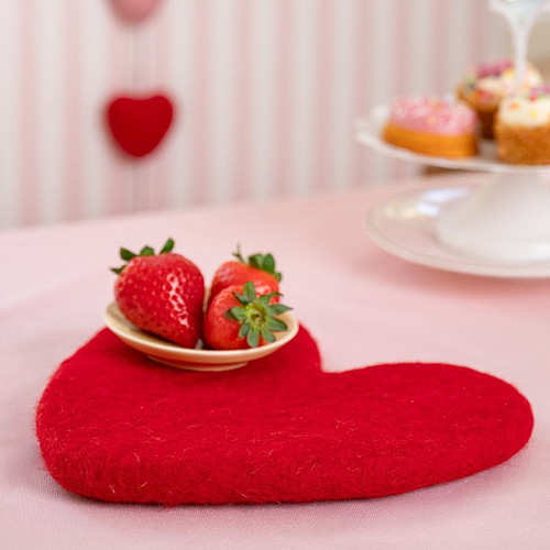 Wolvilt Onderzetter - Hart Love Rood - Fairtrade Homedeco - 20cm