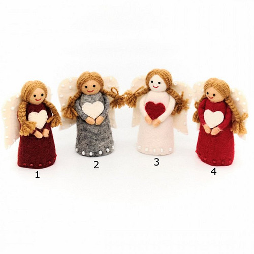 Vilten Kerstengeltjes rood wit en grijs - 11cm