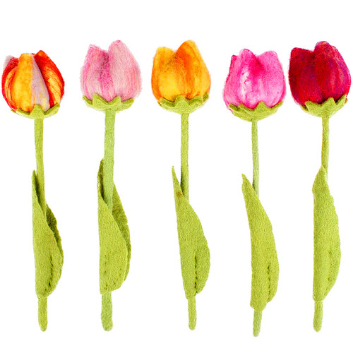Vilten Tulp Complete set van 5 stuks - Roze/Geel/Fuchsia/Rood op Groene Steel - 32cm