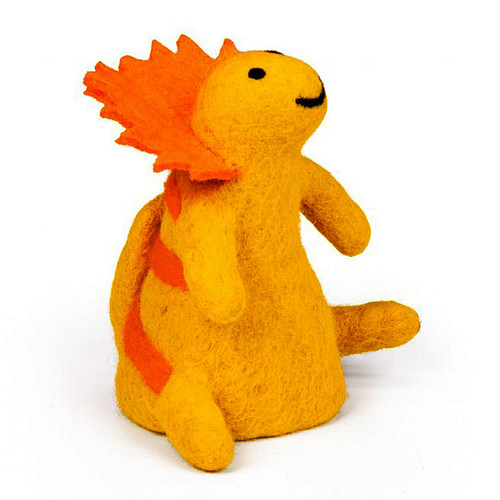 Wolvilt DinosaurusTriceratops - Kleine Handpop/Eiwarmer - Handmade&Fairmade Homedeco - 13x8cm