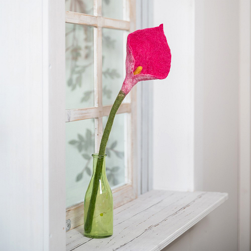 Bloem Vilt - Calla Magenta - Groen met Fuchsiarood - 50cm - Fairtrade Homedeco