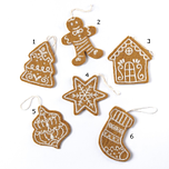 Hanger Vilt - Gingerbread Cookies - Geborduurd Motief -  Gemberkoek - Bruin/Wit - 9,5x7,5cm - Fairtrade